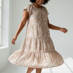 Siren Lily Short Sleeve Round Neck Shift Beige Dress-Size 2X-Eyelet Lace Trim